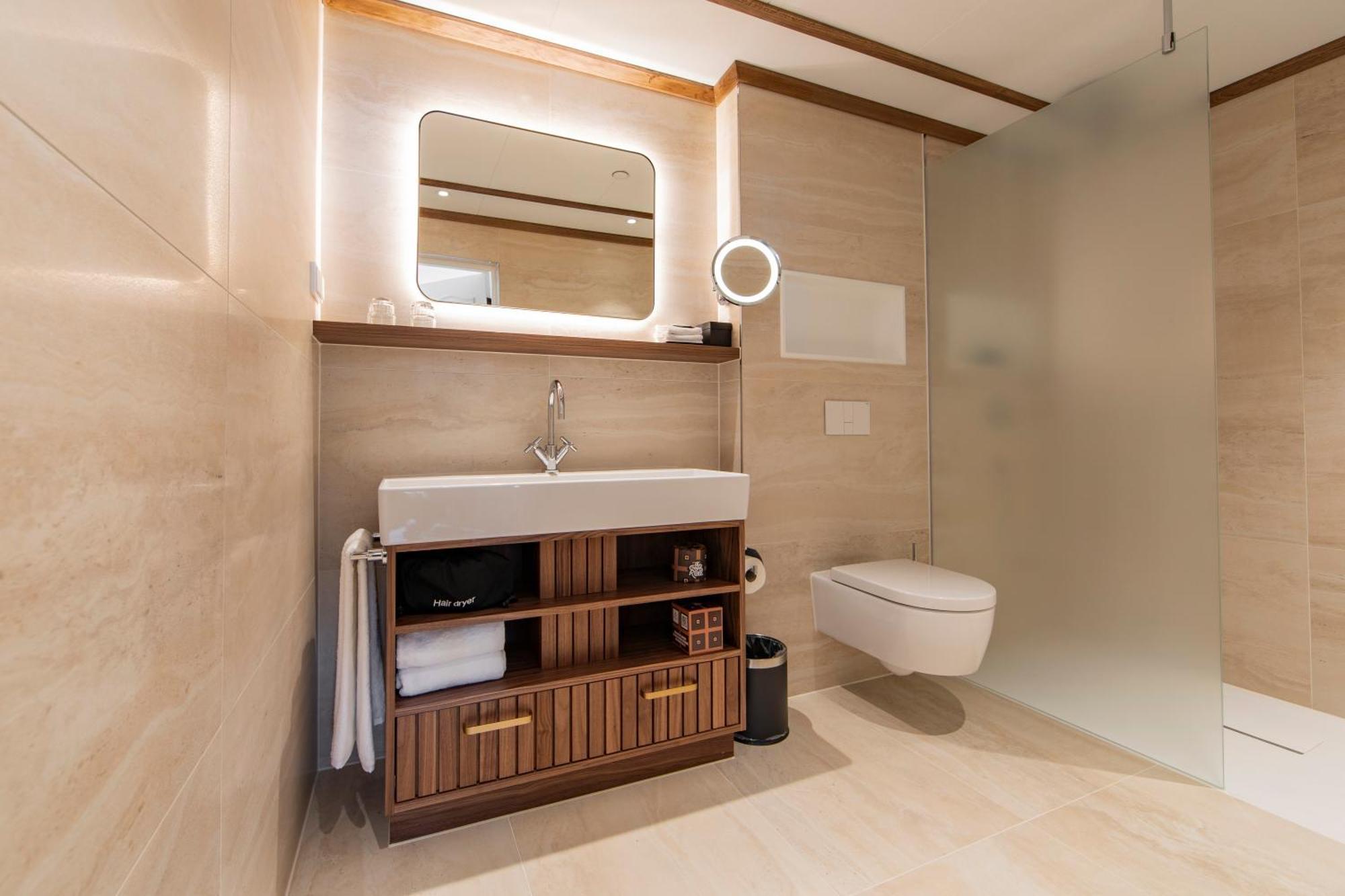 Grand Hotel Huis Ter Duin Нордвейк-ан-Зее Номер фото Bathroom