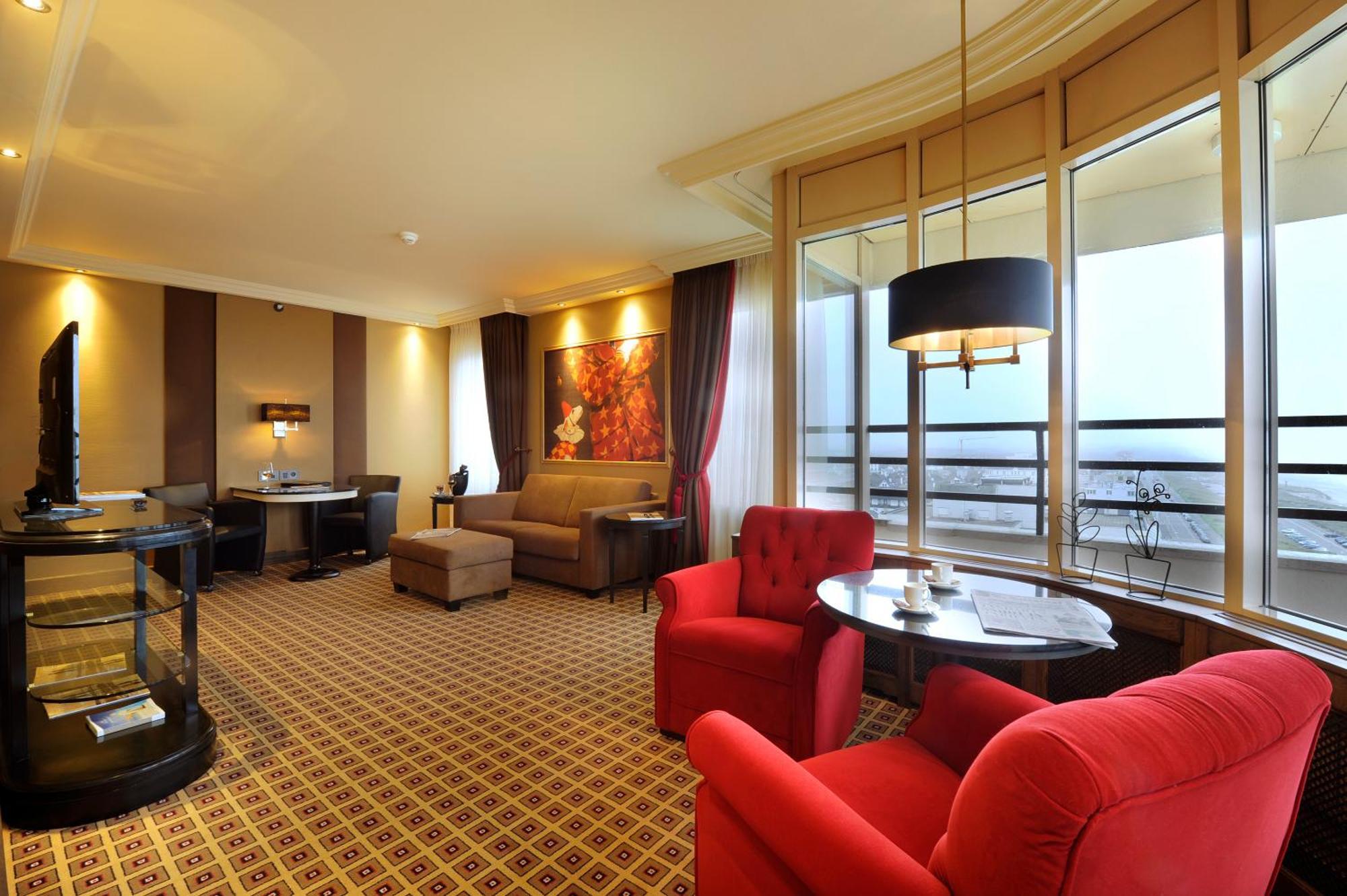 Grand Hotel Huis Ter Duin Нордвейк-ан-Зее Номер фото Suite at the Grand Hyatt Hotel, Kuala Lumpur