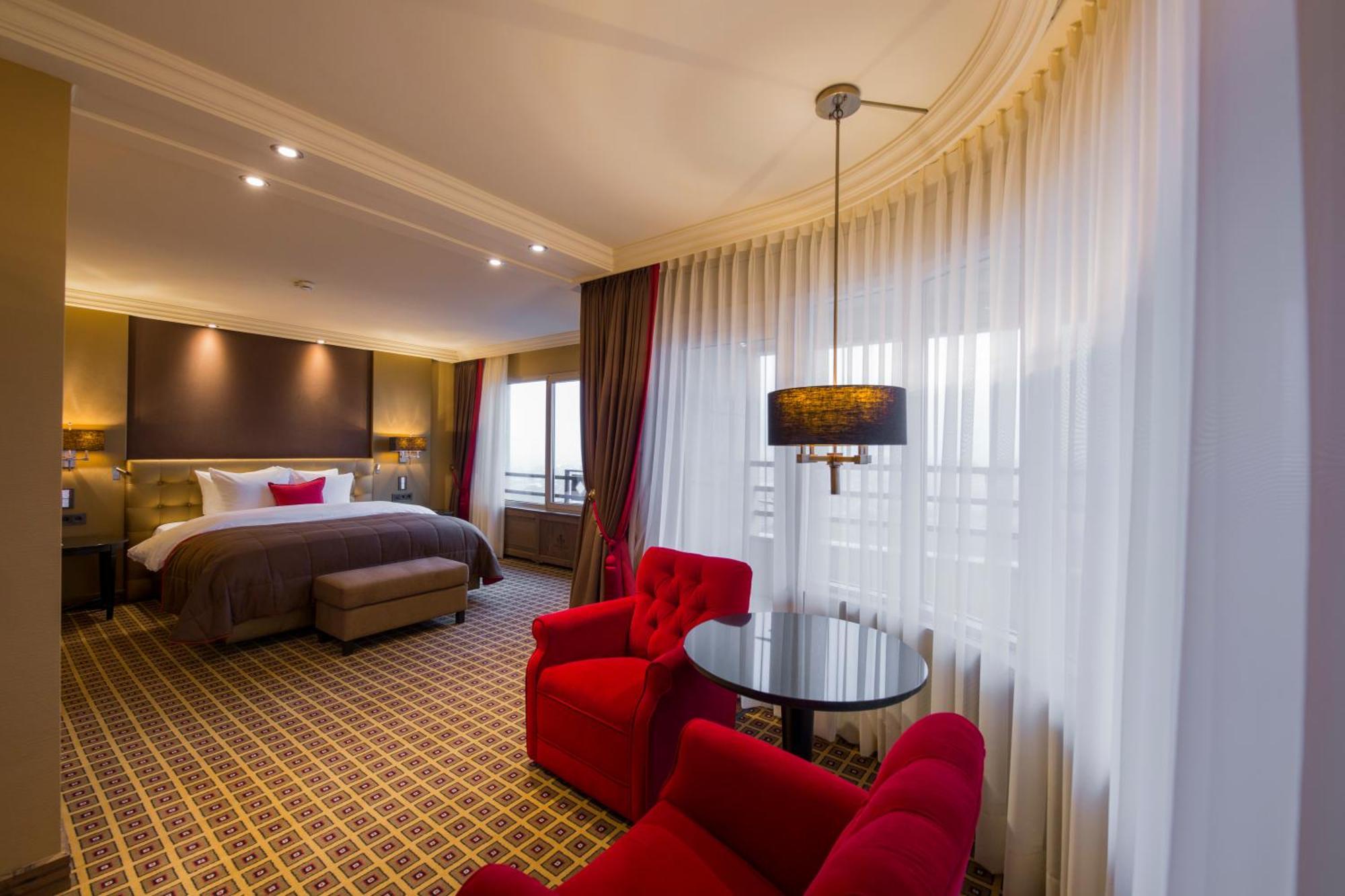 Grand Hotel Huis Ter Duin Нордвейк-ан-Зее Номер фото A suite at the hotel